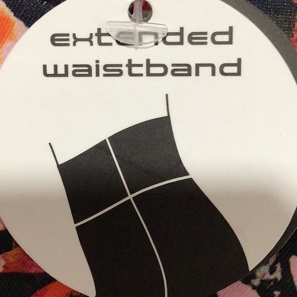 NWT Alive Magnetics Print Jogging/Workout‎ Pants, Size Small - Picture 7 of 8